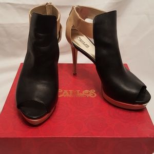 Women's high heel shoes